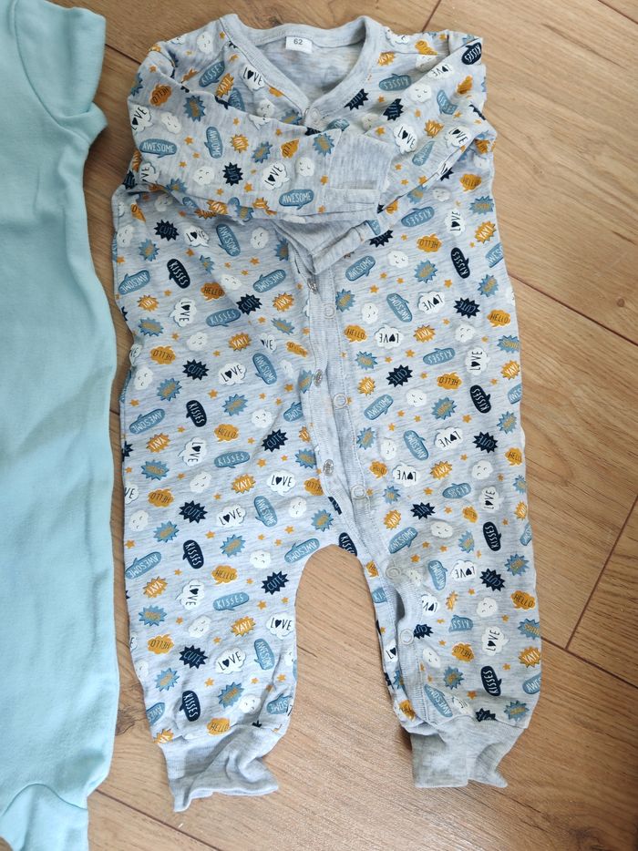 Lots Pyjama bébé 1 mois - photo numéro 6