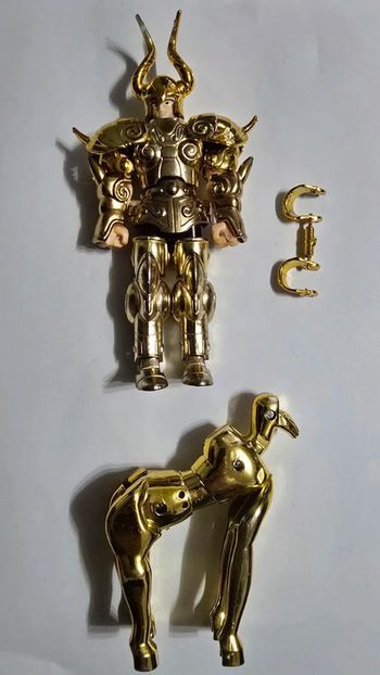 Figurine vintage Saint Seiya Shura du Capricorne – Chevaliers d’or Bandai 1987