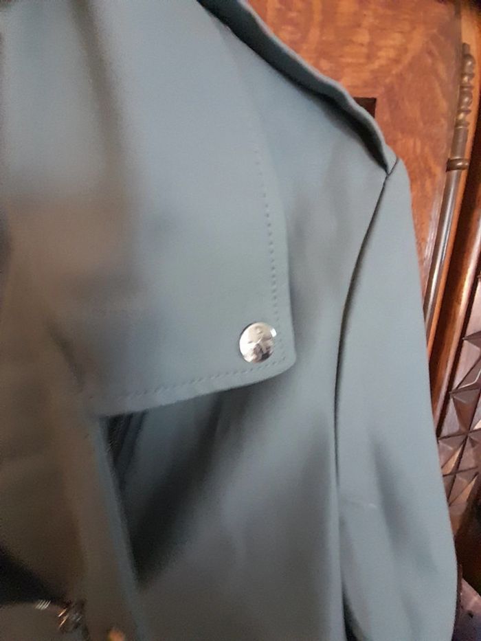 Blouson bleu - photo numéro 4