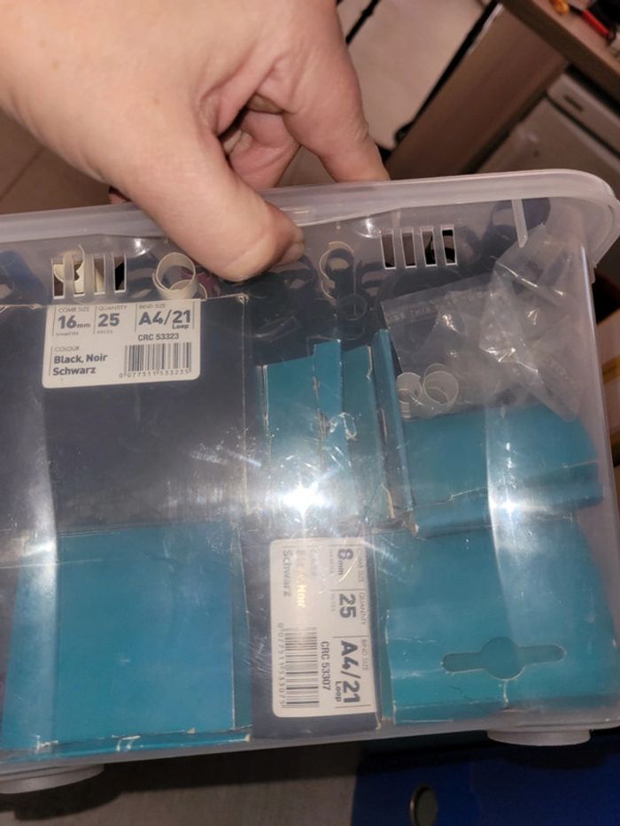 Lot accessoires à relier pour 1 livret - photo numéro 5