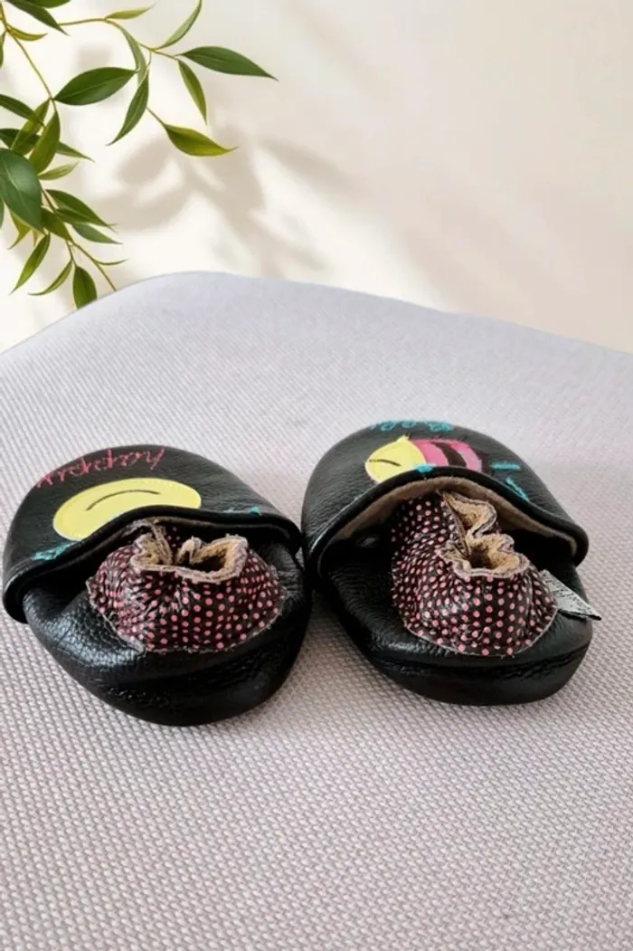 Chaussures Rose et Chocolat Pointure 18 - photo numéro 4