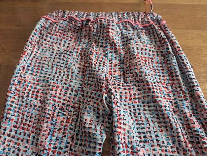 Pantalon léger fille 5 ans très bon état Influx - photo numéro 7