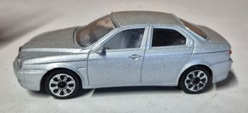 Bburago Alfa Romeo 156  1/43  Made in Italy voiture miniature metal