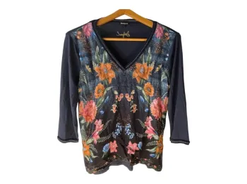 Haut Desigual