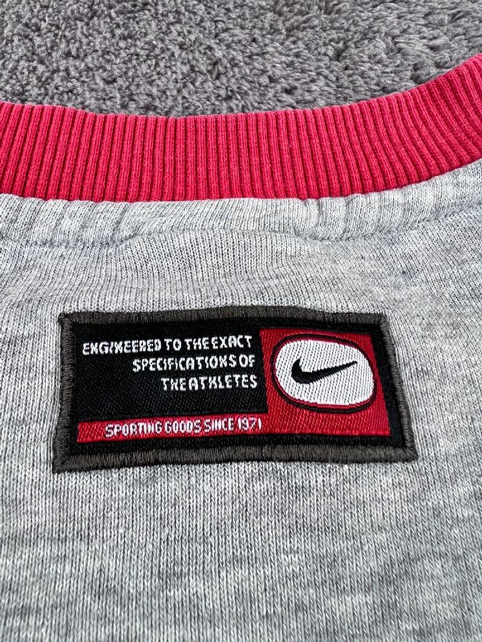 Sweat Nike logo brodé vintage rare gris et rouge Taille S - photo numéro 13