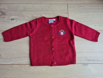 Gilet rouge bodeaux 9 mois