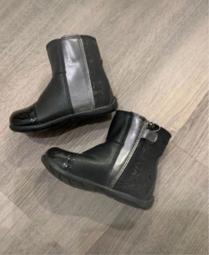 Bottines geox 21 neuves