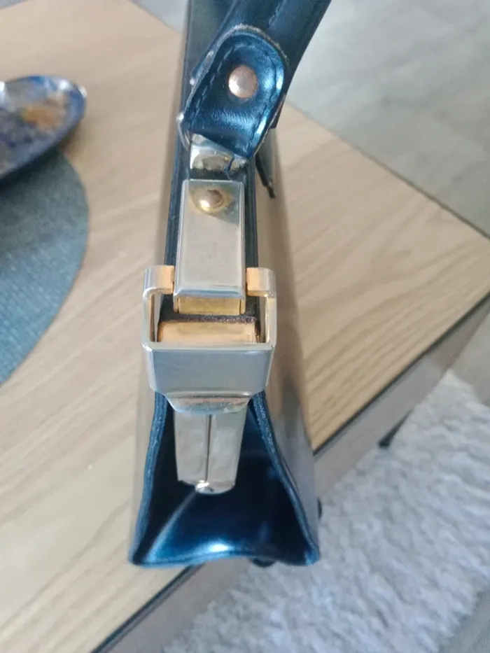 Sac à main en cuir vintage années 1960 - photo numéro 5