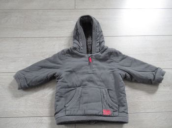 Manteau gris à capuche intérieur tout doux Taille 12 mois orchestra