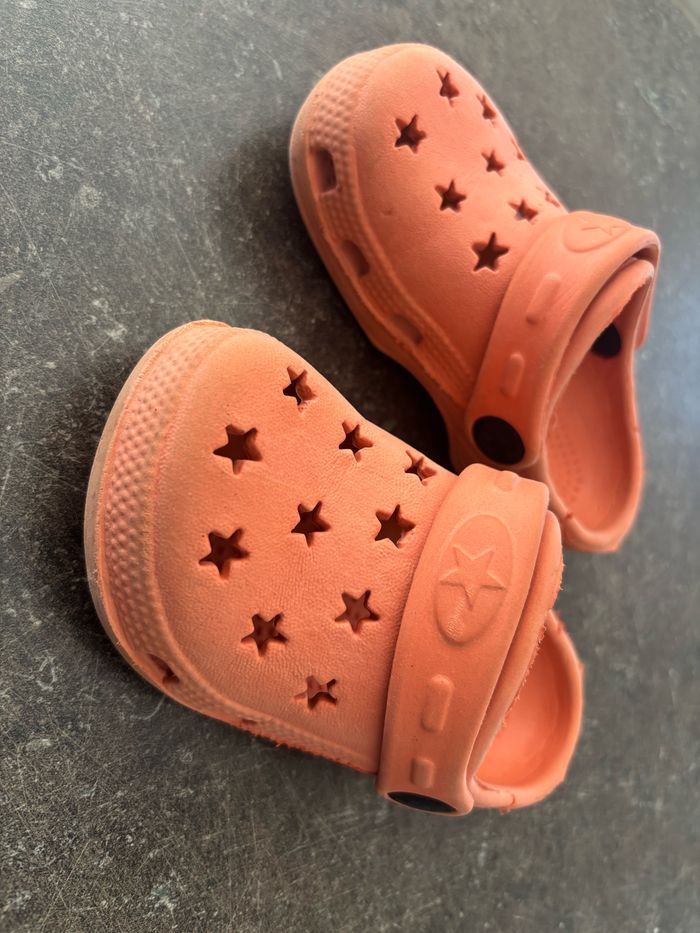 Sabots t24 bon état