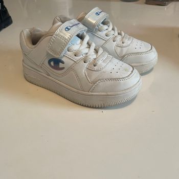 Des chaussures