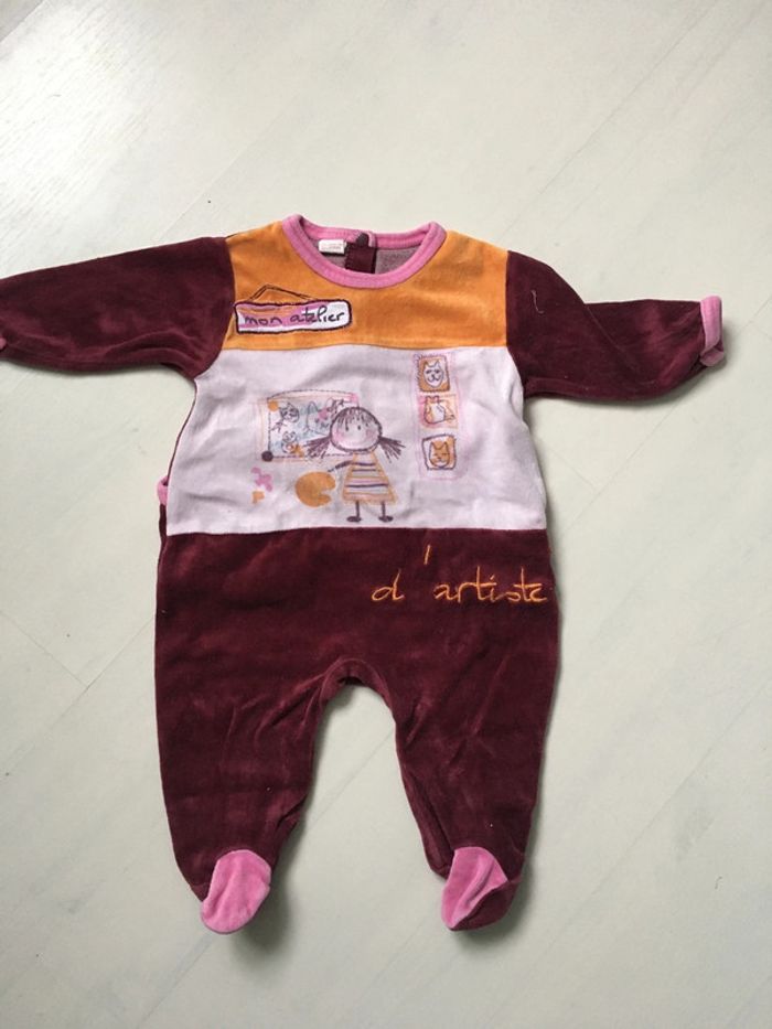 Pyjama velours 6 mois - photo numéro 7