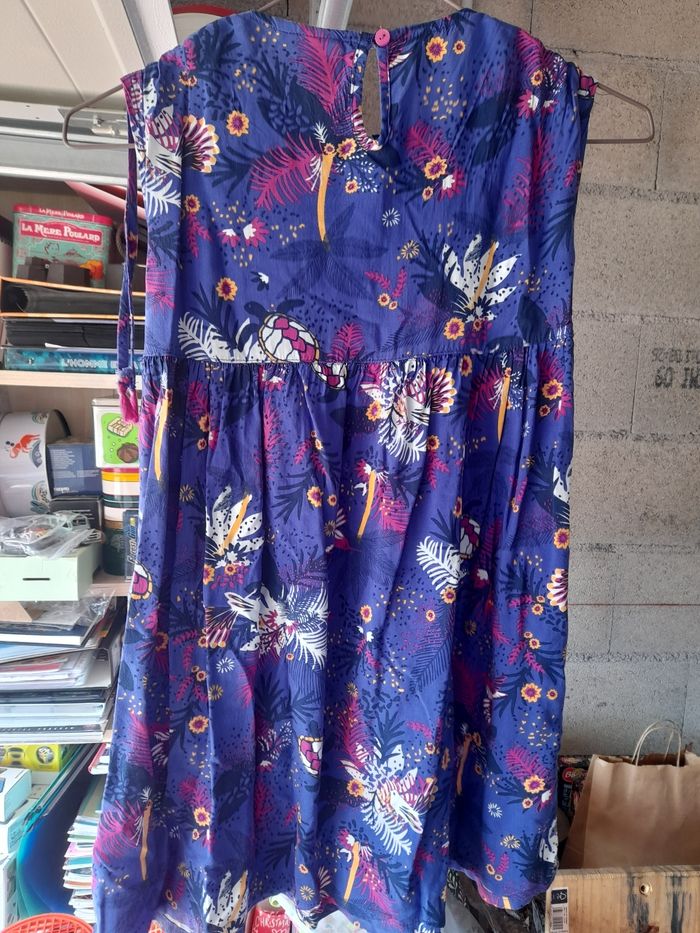 Très jolie robe de la compagnie des petits en 8ans - photo numéro 3