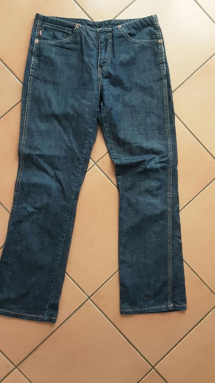 Jean Levi’s 565