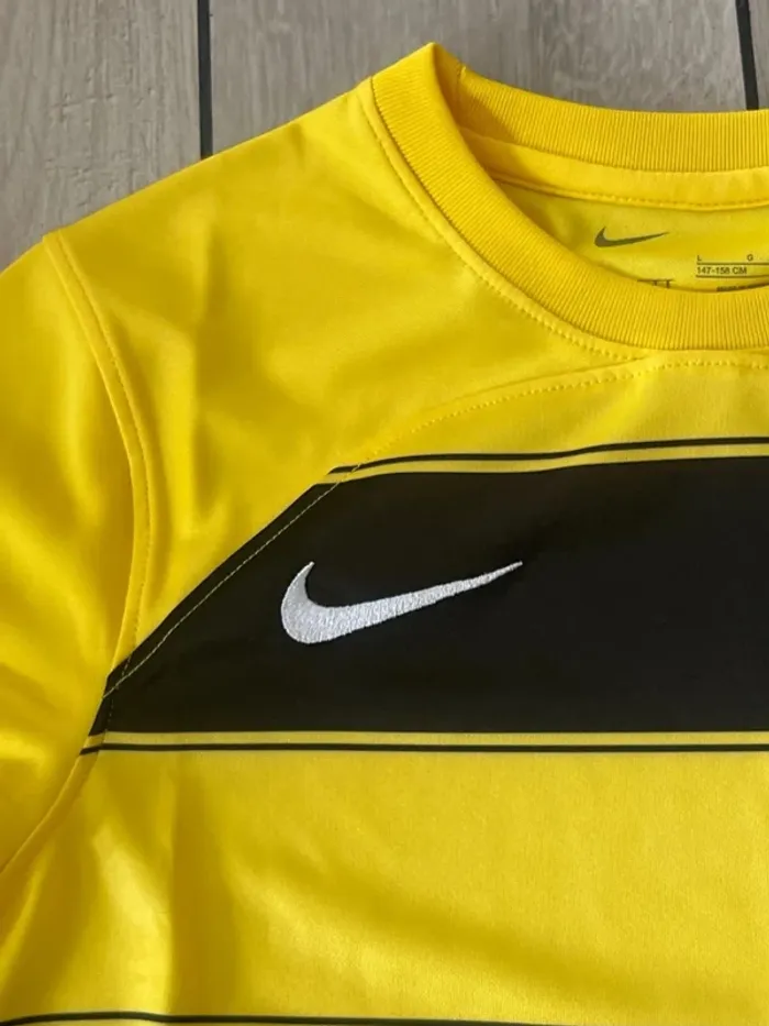 Tee shirt sport Nike - photo numéro 3