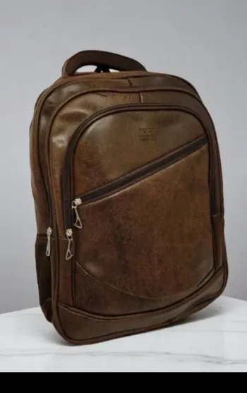 Sac à dos marron effet cuir neuf
