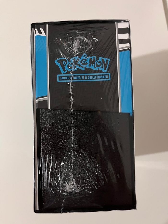 ETB Pokémon 10.5 Foudre Noire - Neuf & Scellé - photo numéro 5