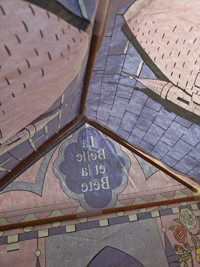 Cabane maison en toile la belle et la bête mundia disney vintage - photo numéro 12