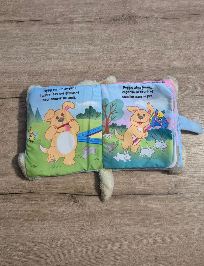 Livre en tissus vibrant Poppy aime - photo numéro 4