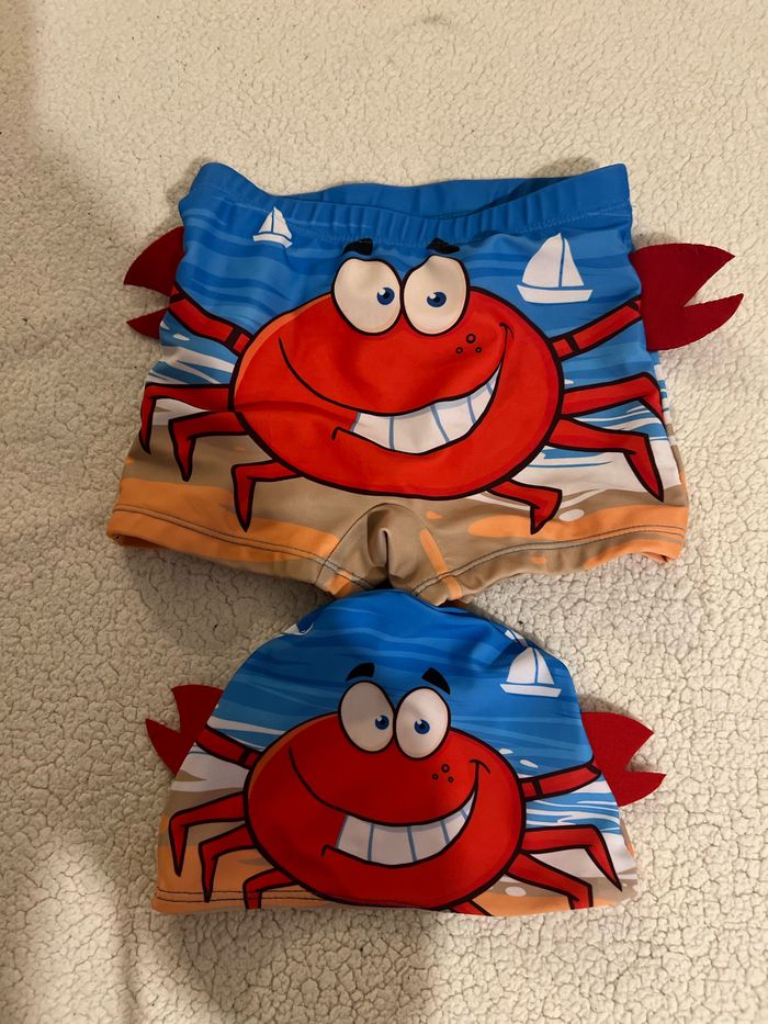 🦀 Maillot de bain garçon 4 ans + bonnet assorti – Crabe rigolo