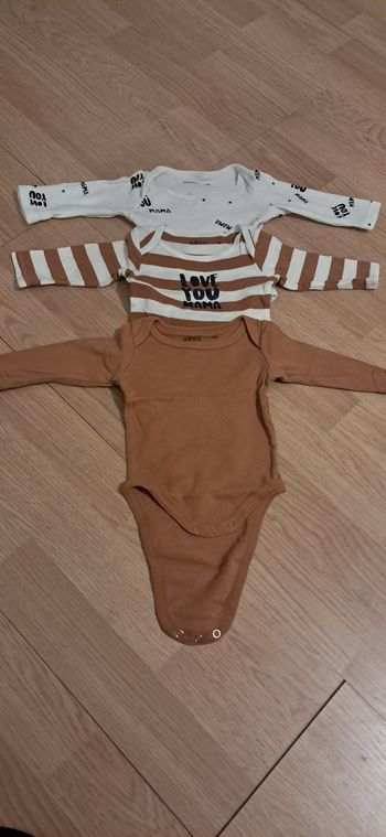 Lot de 3 bodies 3 mois
