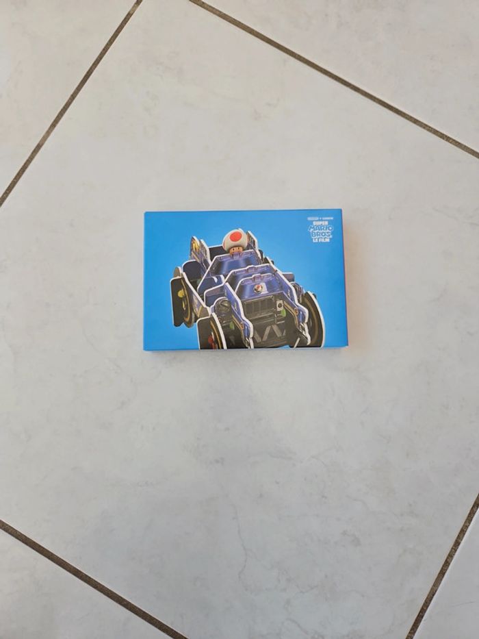 Figurine et son véhicule Toad super Mario bros Neuf v4