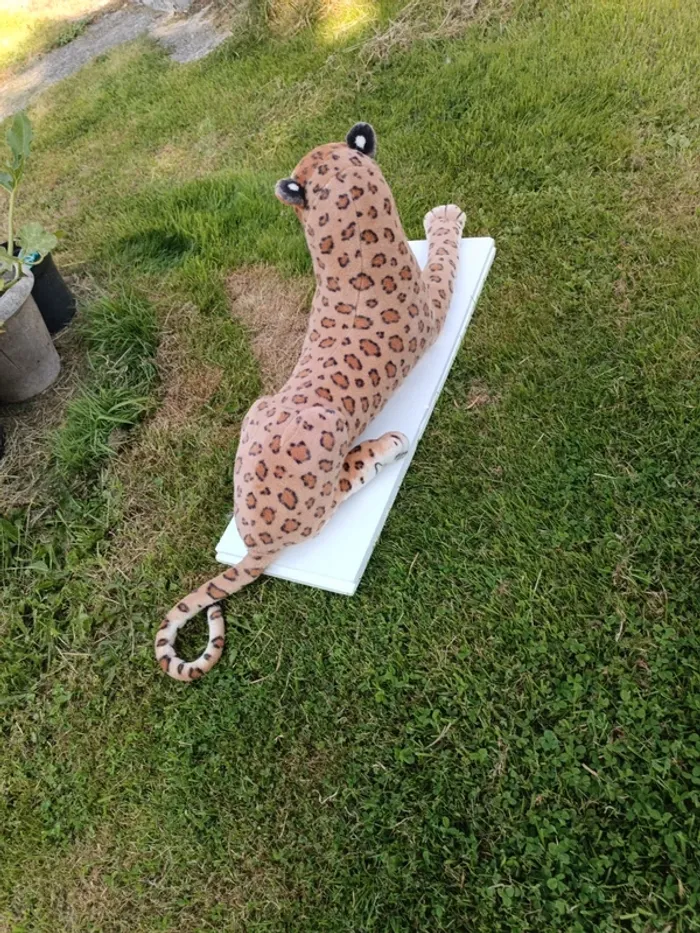 Peluche léopard 130 cm - photo numéro 3