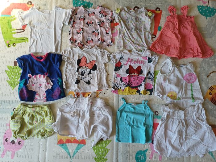 Vêtement 6 mois (t-shirt, pantalon, bodys, pyjamas et autres) - photo numéro 8