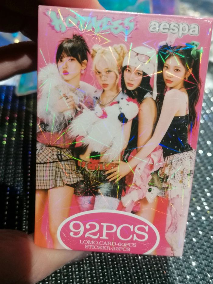 Jeu de cartes AESPA 🎤 - photo numéro 4