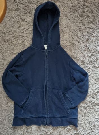 Gilet zippé avec capuche  5-6ans