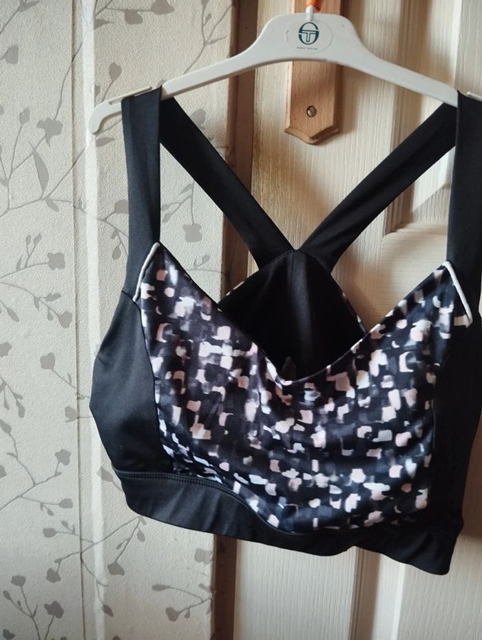 Neuve Brassière de sport taille L Showroomprivé
