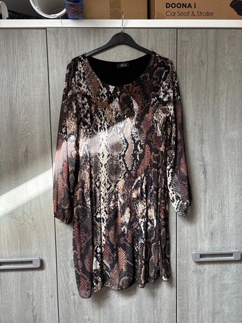 Robe motif python