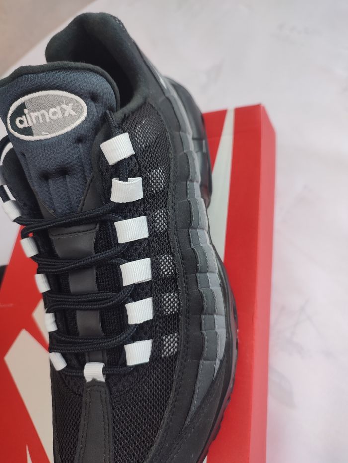 Nike Air Max 95 - photo numéro 10
