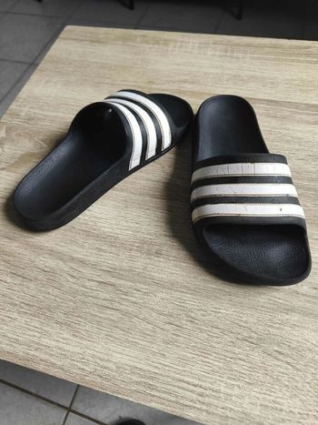Claquettes adidas