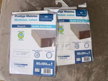 Lot protège matelas 90 190cm