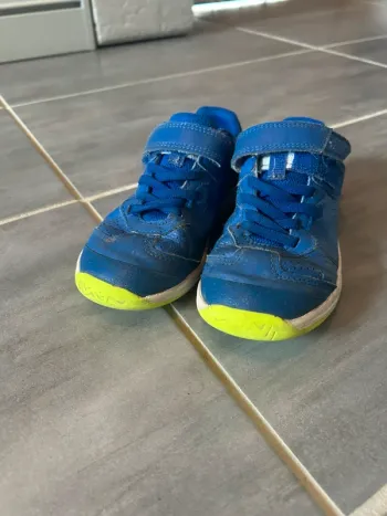 Chaussures bleue garçon