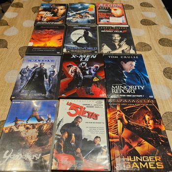 Lots de 12 dvd 