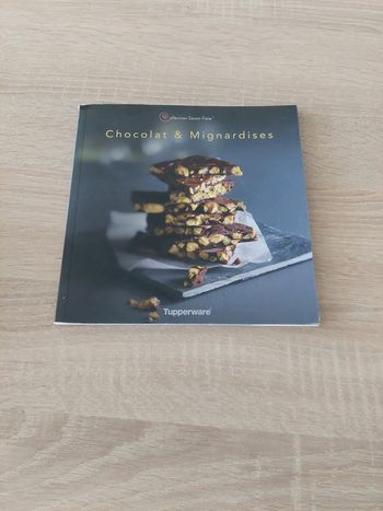 Chocolat et mignardises tupperware