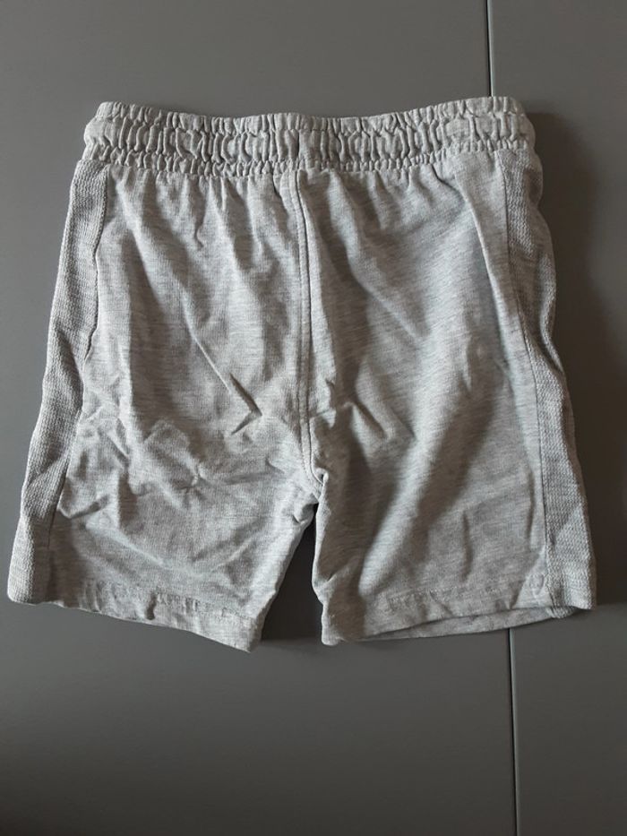 Short - photo numéro 2