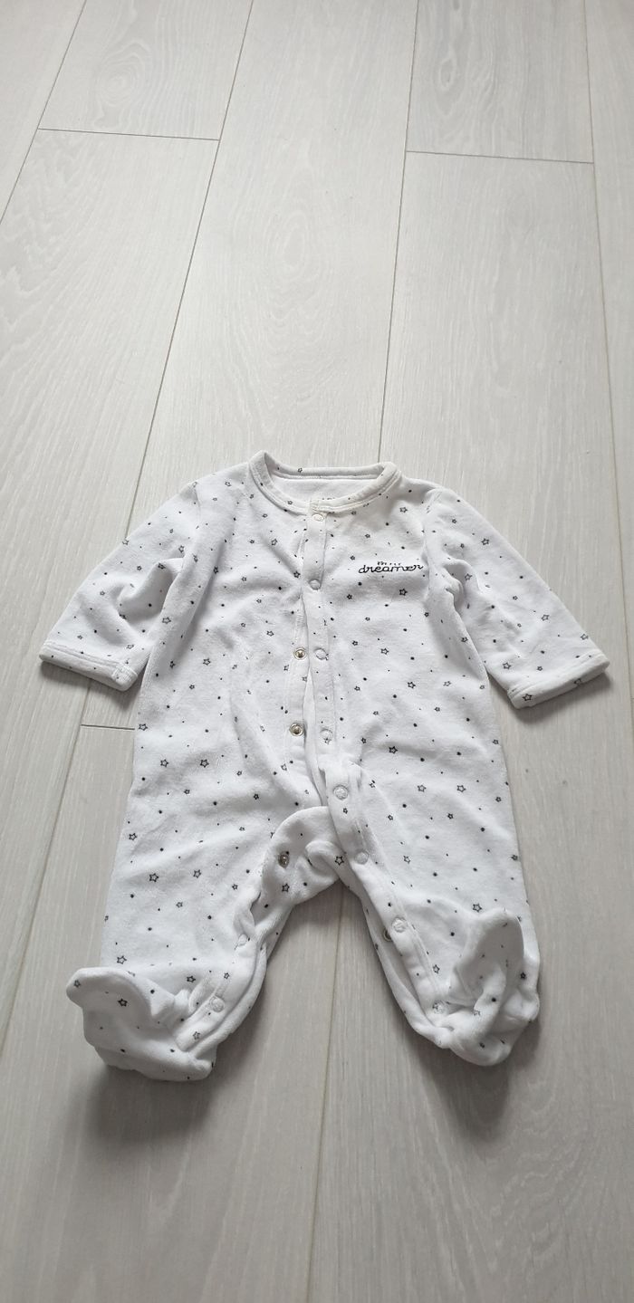 Lot vêtements 3mois - photo numéro 8