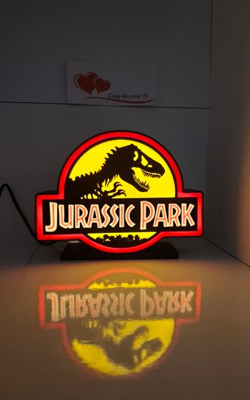 Lampe Jurassic Park led lumineuse neuve 