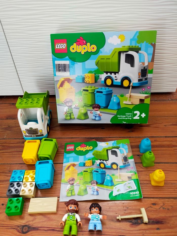 Lego Duplo camion de poubelle et tri sélectif