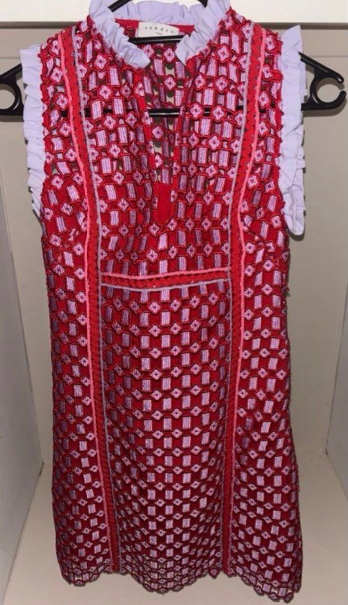 ROBE CHIC SANDRO ROUGE Neuve 350€ PRIX MAGASIN - photo numéro 2