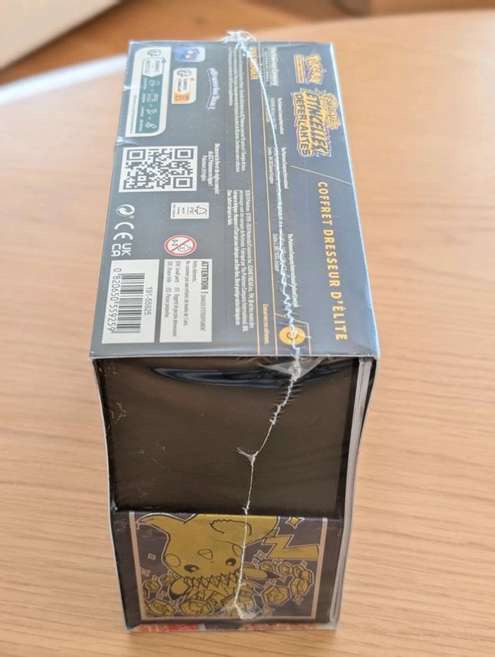 ETB Pokémon Coffret Dresseur d'élite Étincelles Déferlantes Pikachu EV08 Fr - photo numéro 4
