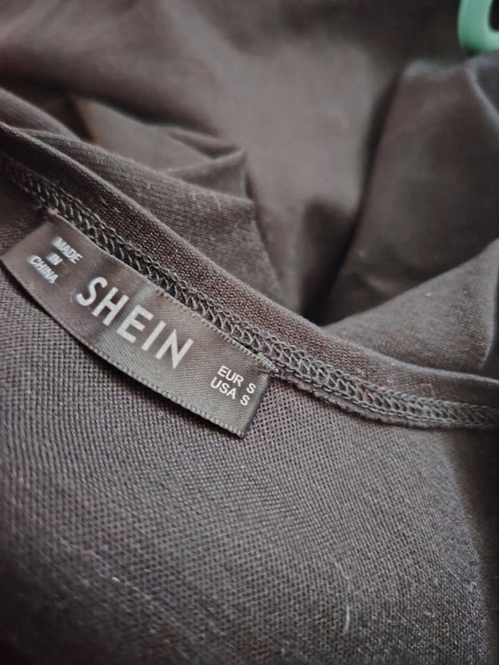 Robe shein - photo numéro 3