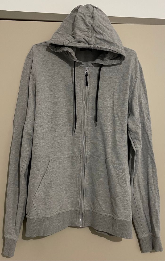 Veste à capuche grise - Taille L - photo numéro 2
