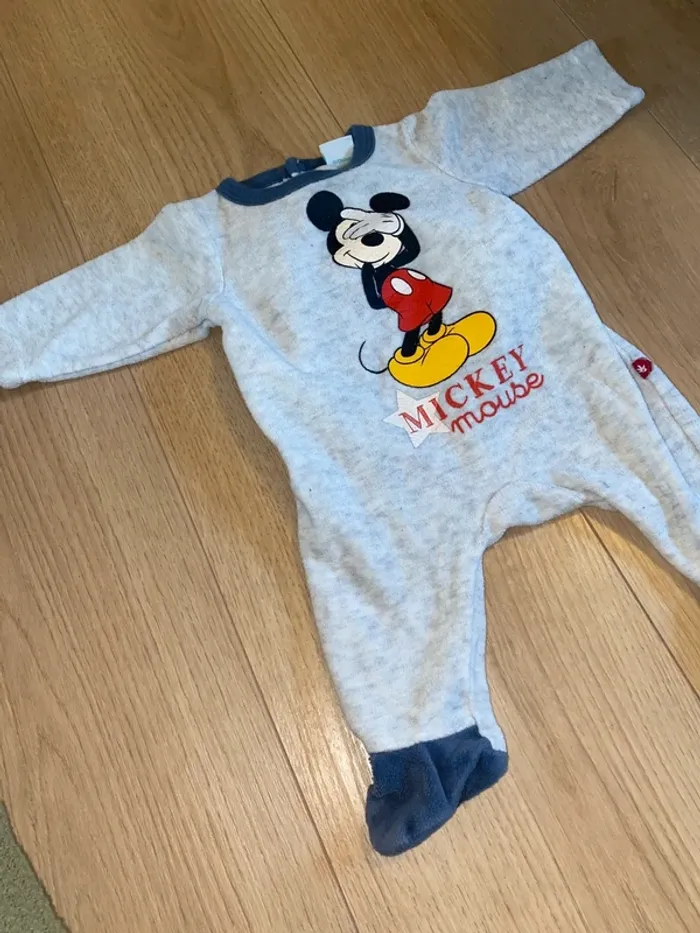 Pyjama Disney Mickey Mouse - Taille Naissance - photo numéro 2