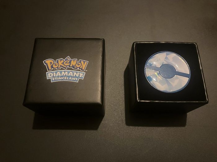 Pin's Pokémon Diamant Etincelant - photo numéro 2