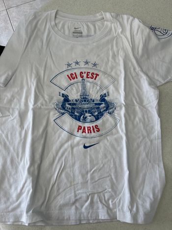 T shirt