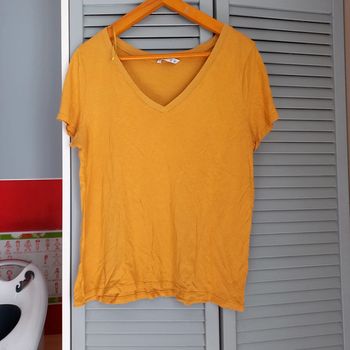 Tee shirt moutarde